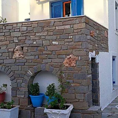 Ξενοδοχείο Holidays In Paros 3*