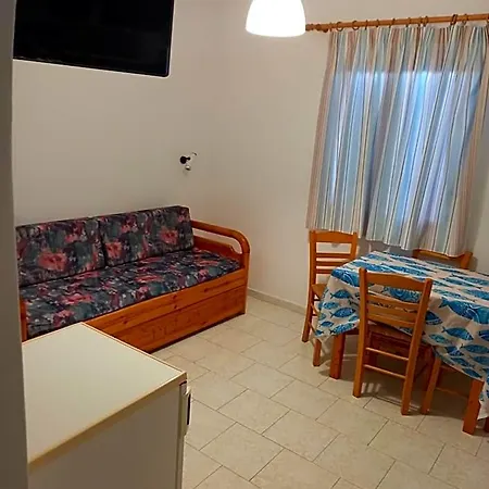 Hotel Holidays In Paros Alikí